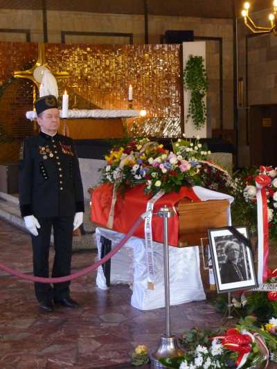 P1000000000000000340 P1000000000000000340